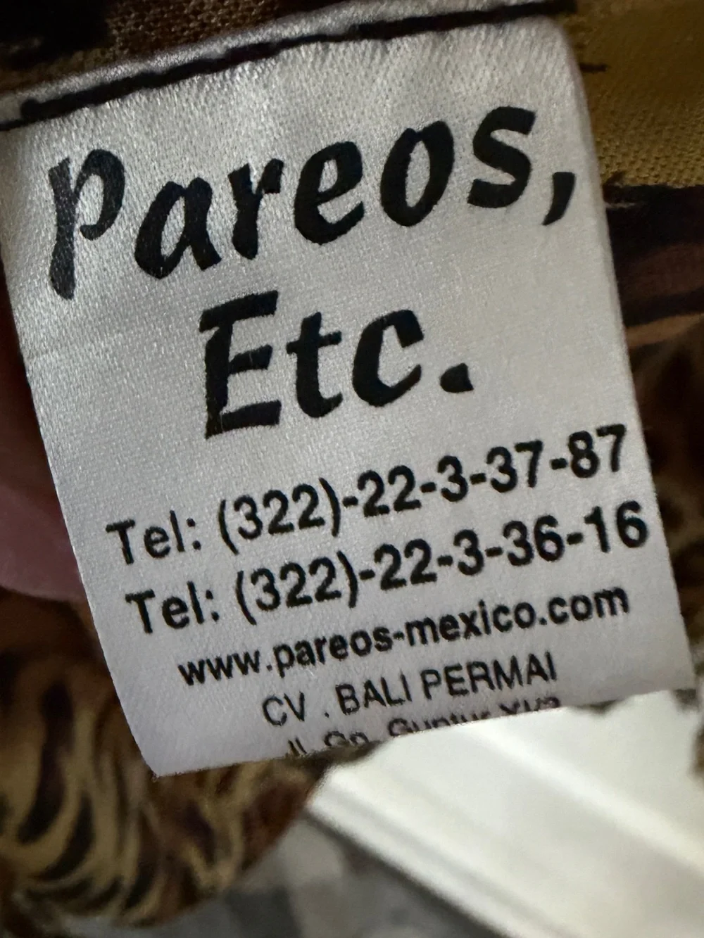 PAREOS, Etc. Leopard Safari Print Scarf Sarong Swim Cover Up Beach Vacation